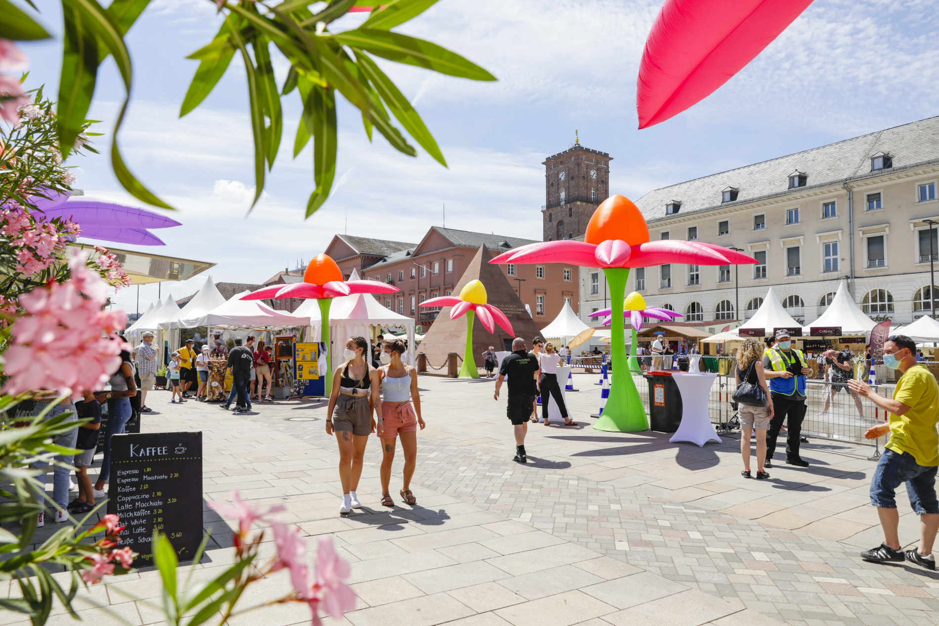 Frühling mit allen Farben und Sinnen: Karlsruhe feiert am am 7. und 8. Mai 2022 das FEST DER SINNE in der Karlsruher Innenstadt