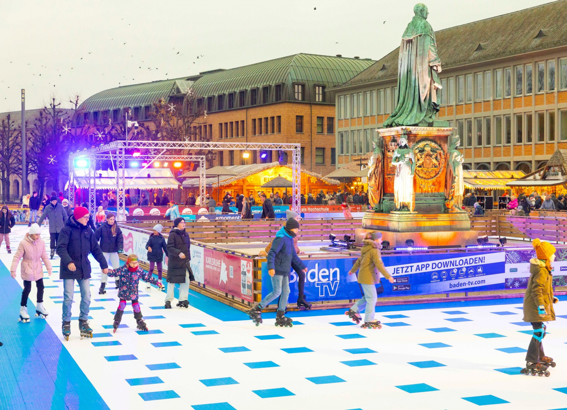 Stadtwerke Karlsruhe WINTERZEIT zieht positive Bilanz: Rund 55.000 Menschen nutzen Alternative zur Eislaufbahn